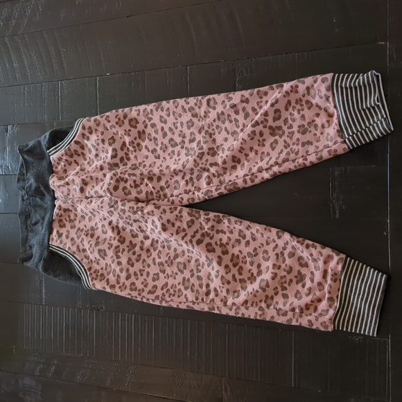 Pink Leopard Print Pocket Joggers - Picture 1 of 3